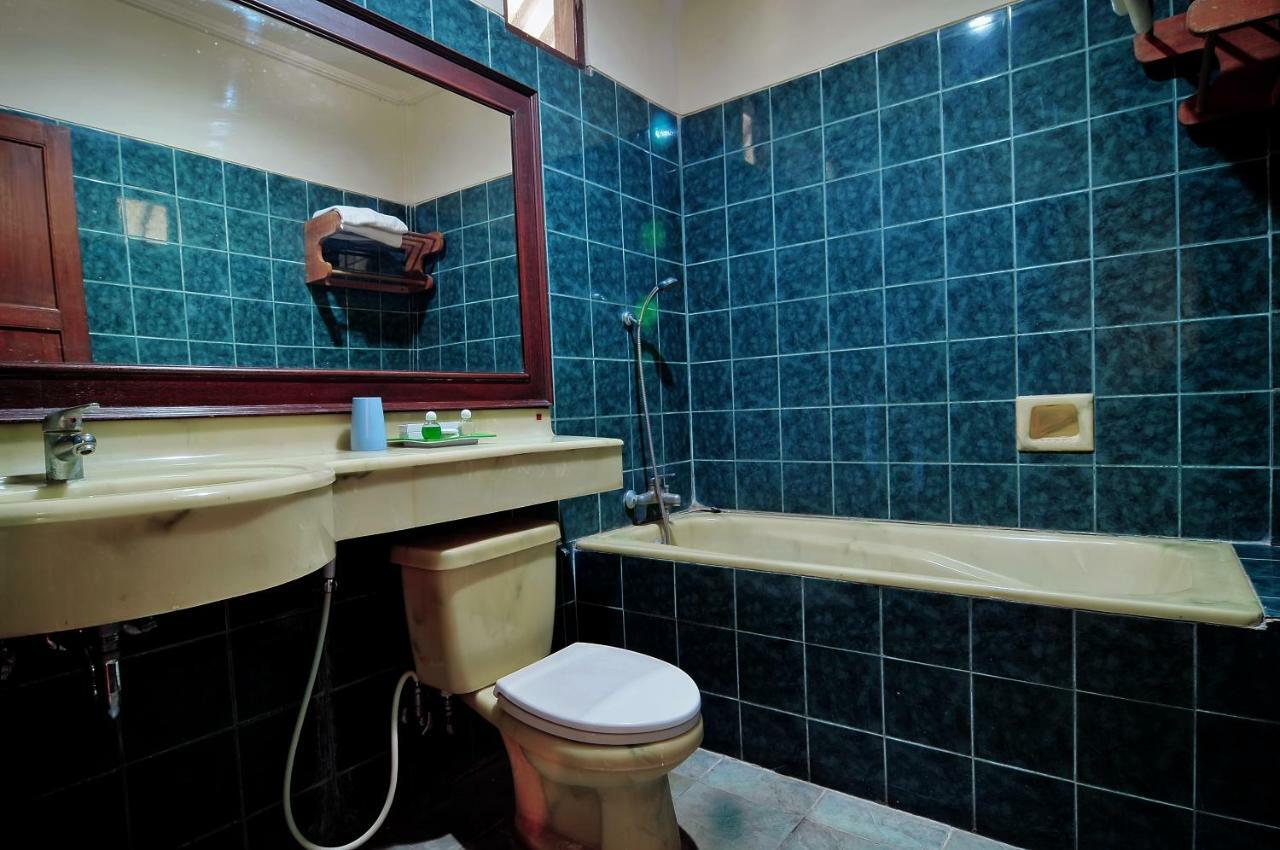 Dewi Sinta Hotel And Restaurant Tanah Lot Exterior foto